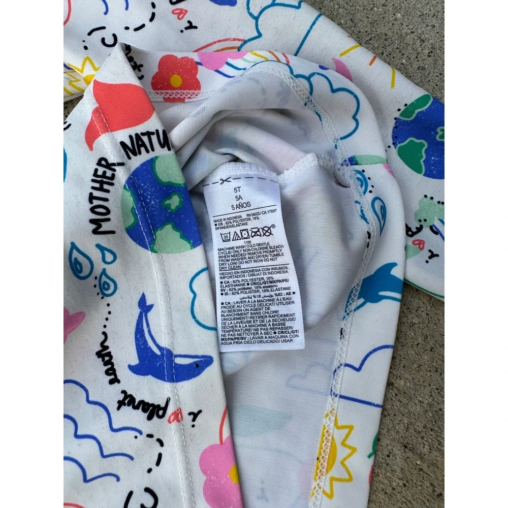 Old Navy‎ Kids White Nature Earth Doodle Long Sleeve Rash Guard Swim Top 5T